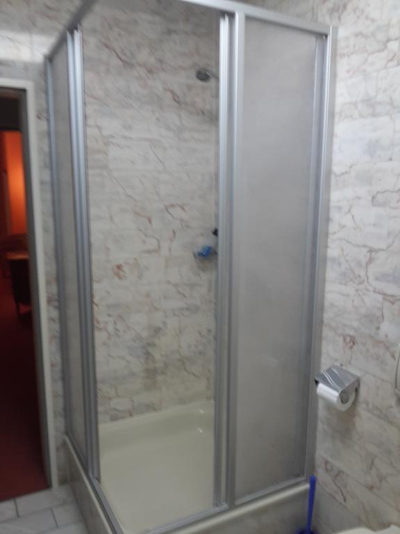 Hotel Zum Schwanen Λάιμεν Εξωτερικό φωτογραφία