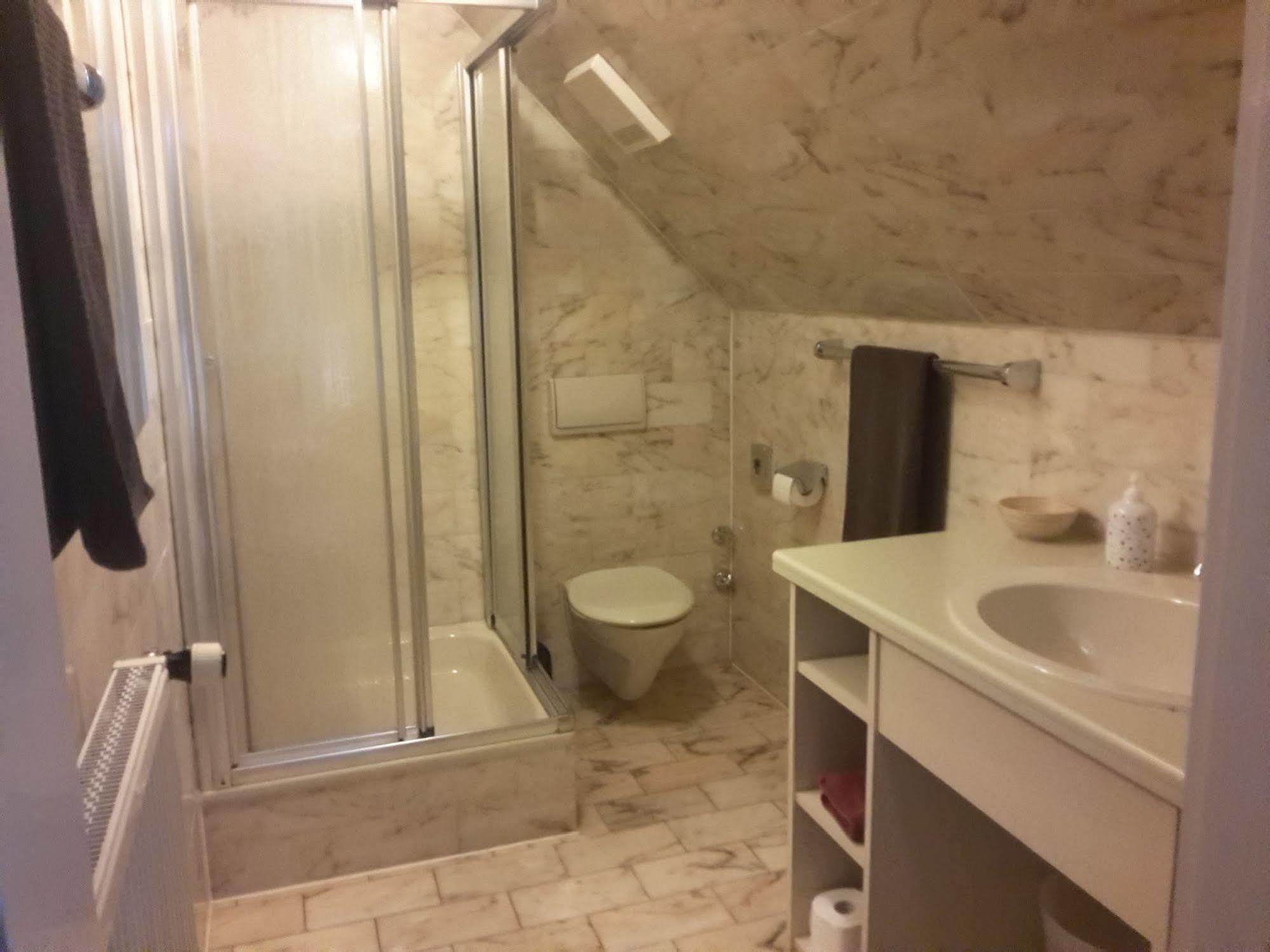 Hotel Zum Schwanen Λάιμεν Εξωτερικό φωτογραφία